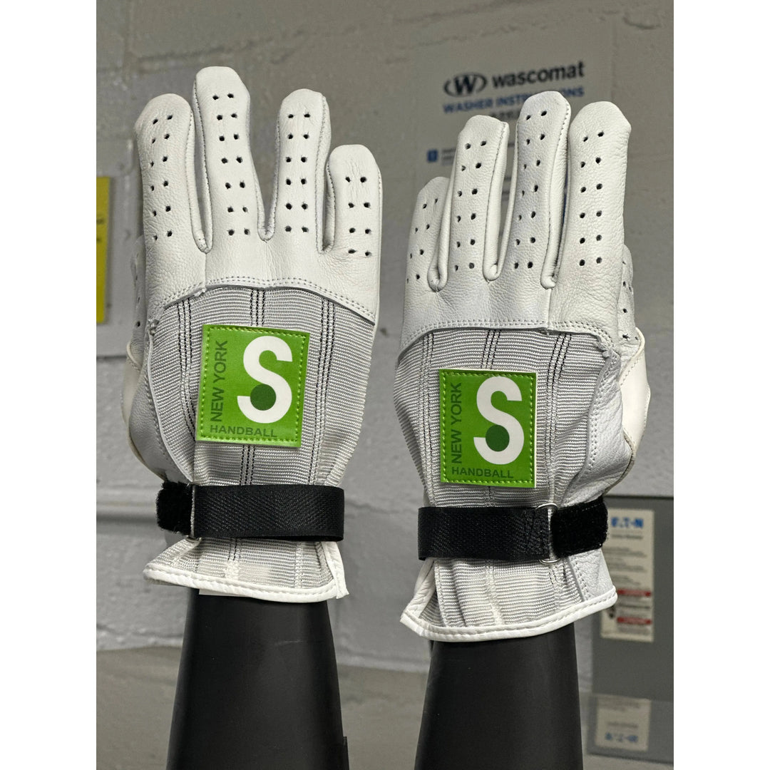 One Wall Handball White 921 Gloves - King of the Court – New York